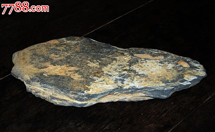 以下是一个适合6-8人小团的经典三日行程安排