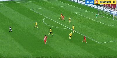 上海海港主场4-1胜青岛西海岸 莱昂纳多破门武磊