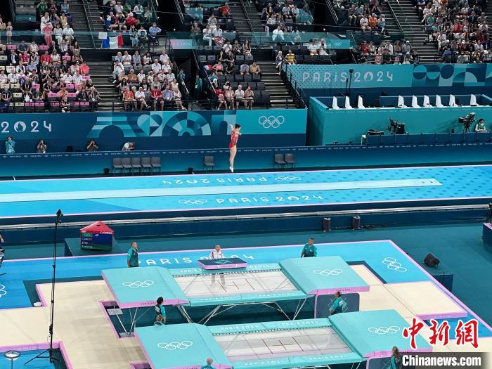 巴黎奥运会女子蹦床决赛中国双姝失误无缘奖牌