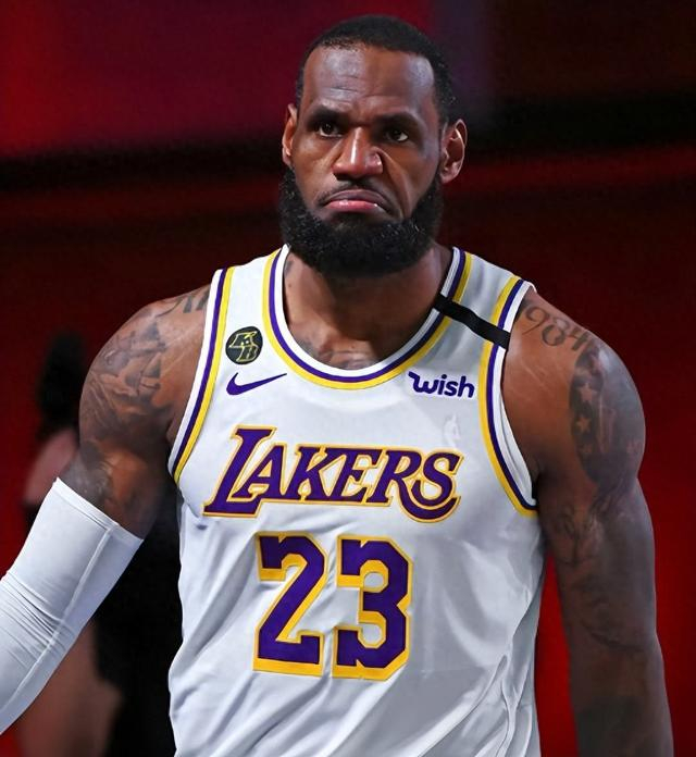 詹姆斯总得分逼近历史第一 面临韦斯特117分差距