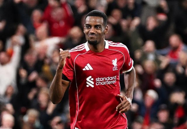 利物浦主场迎战水晶宫 伊萨克vs马特塔中锋对决